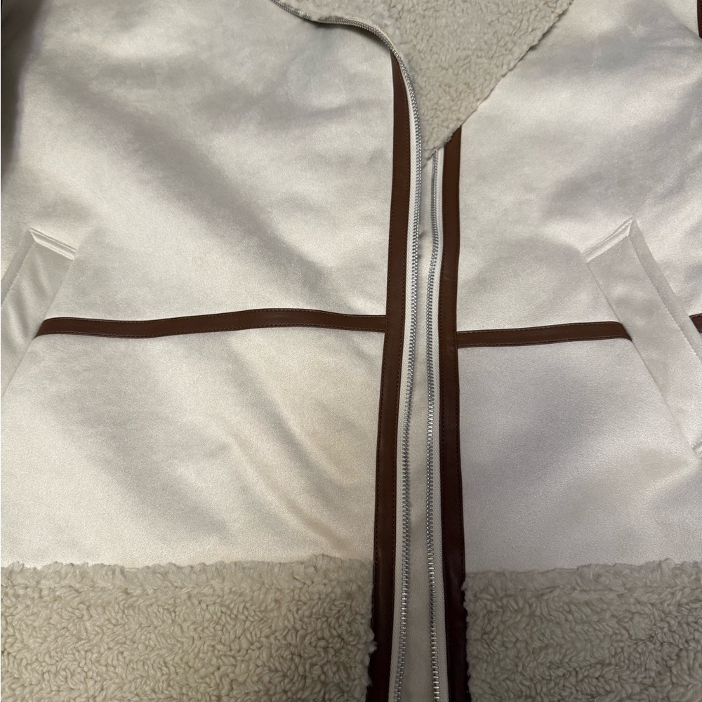 PrettyLittleThing Cream Shearling Jacket - Picture 2 of 14